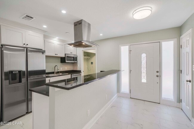 Building Photo - 234 Marlin Cir