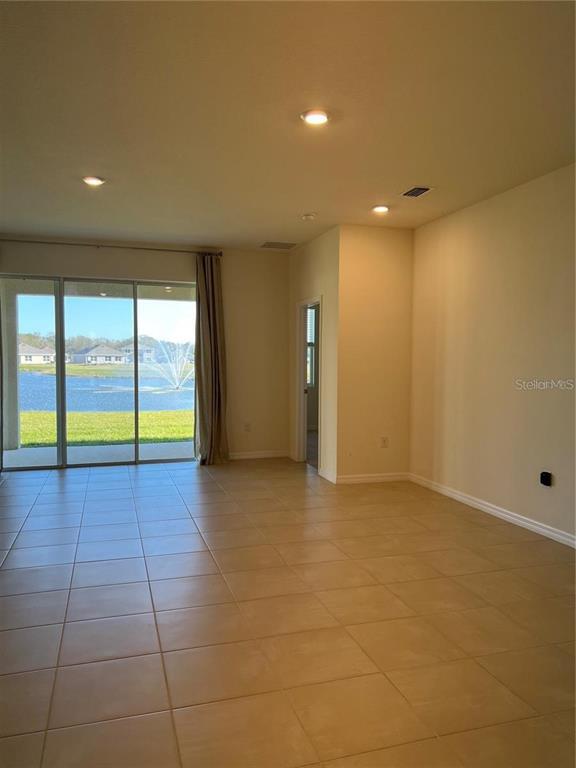 Building Photo - 10828 Charlotte Dr.