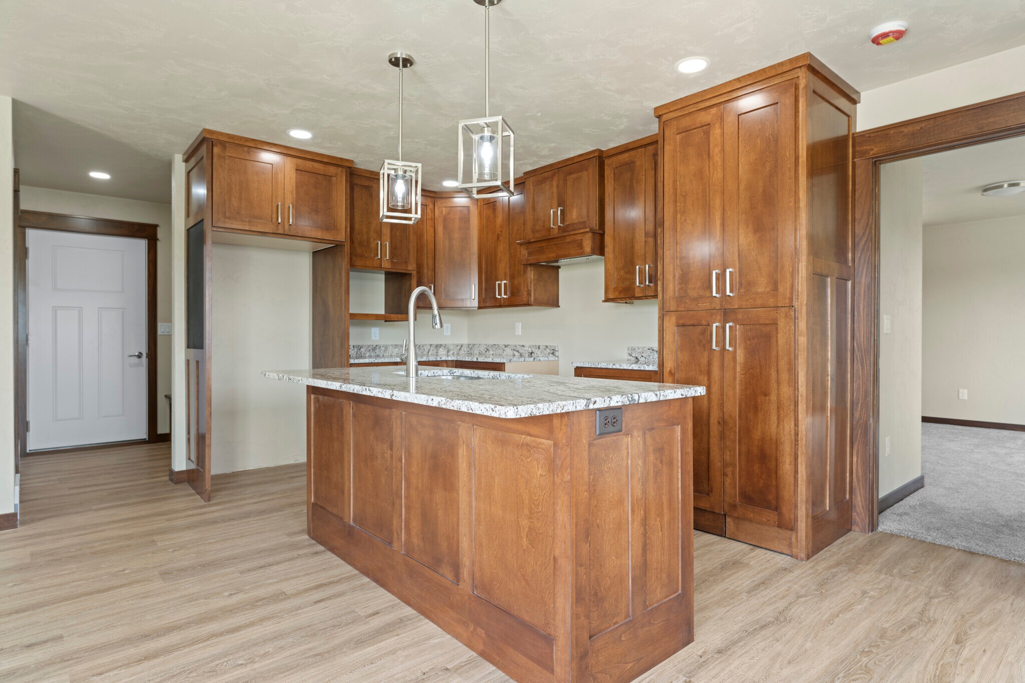 Building Photo - 5373 Pasture Ct