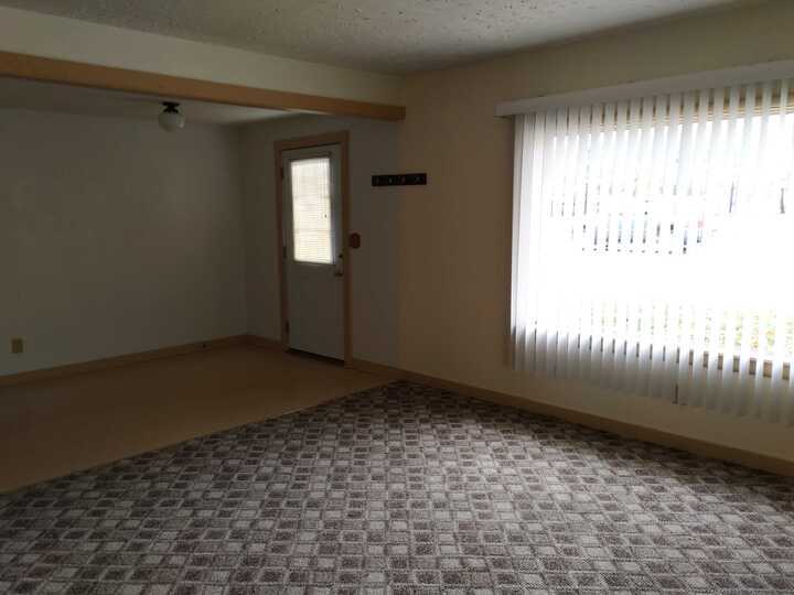 Living room - 508 Broadway