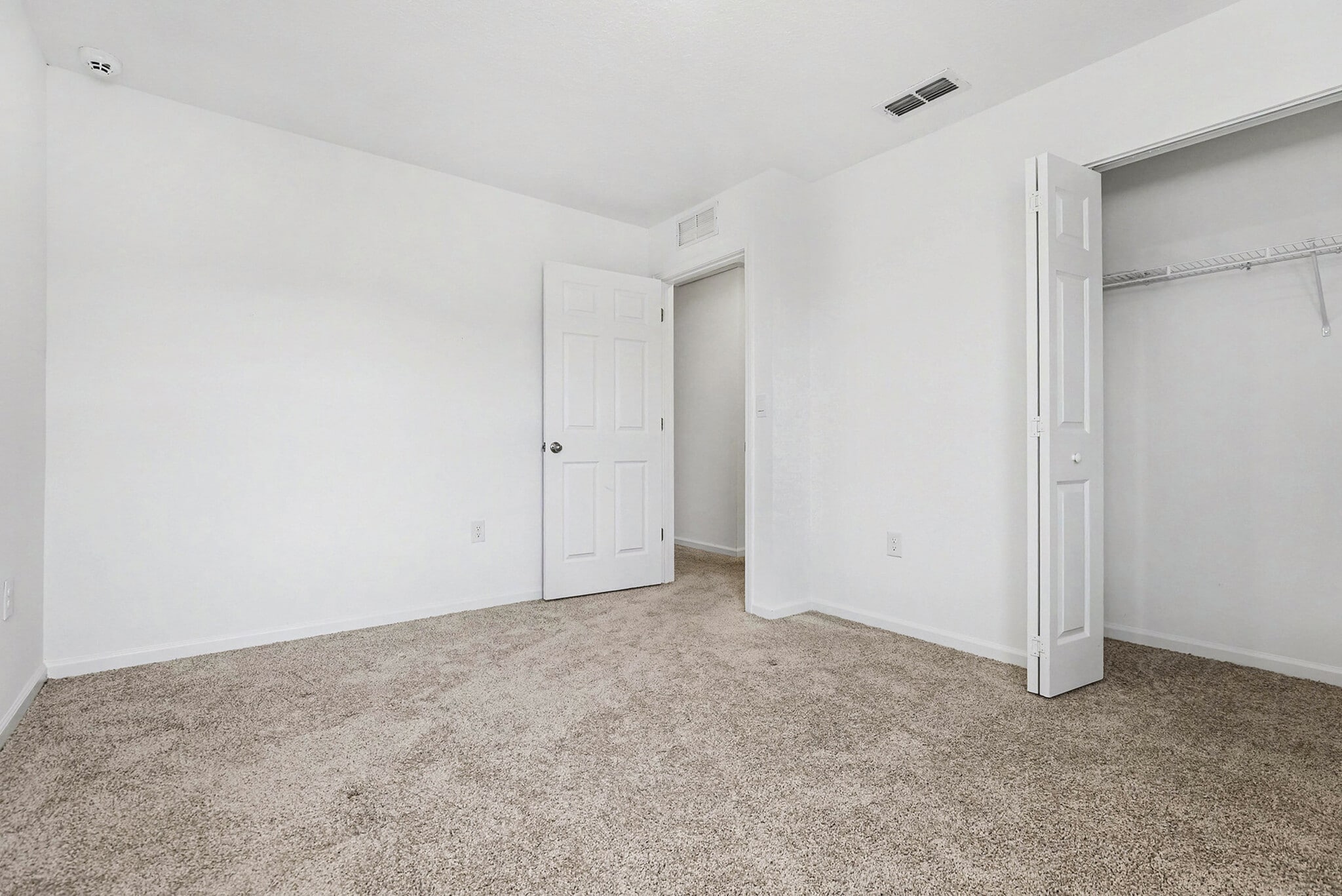 Building Photo - 9067 Gifford Dr