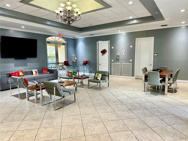 Building Photo - 7290 NW 114th Ave