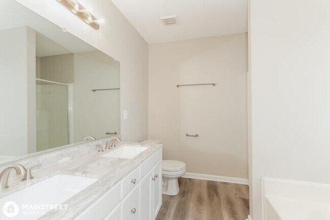 Building Photo - 228 BUBBLING WELL RD, DENVER, NC 28037