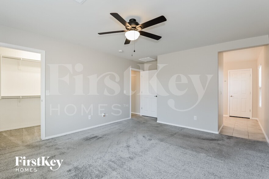 Building Photo - 11562 W Oilseed Dr