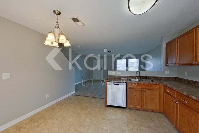 Building Photo - 112 Belle Haven Dr