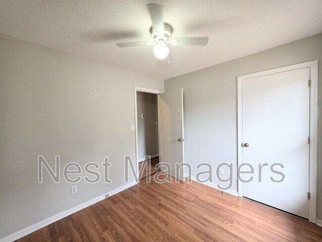 Building Photo - 4602 Gardenwood Ct