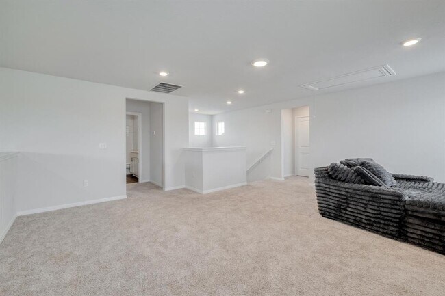 Building Photo - 113 Finley Rae Dr