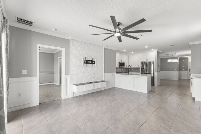 Building Photo - BEAUTIFUL Home For Rent in Epperson Lagoon!