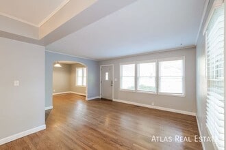 Building Photo - 4631 W 62nd Terrace