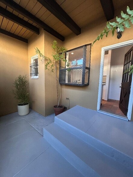 Back patio - with access to carport - 1326 N Laurel Ave