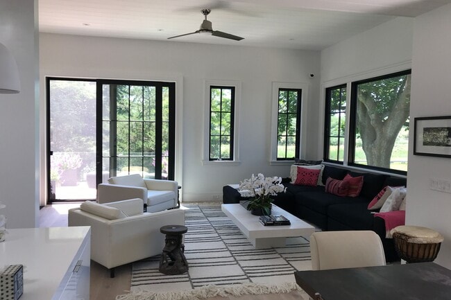 Building Photo - 51 Dumar Dr