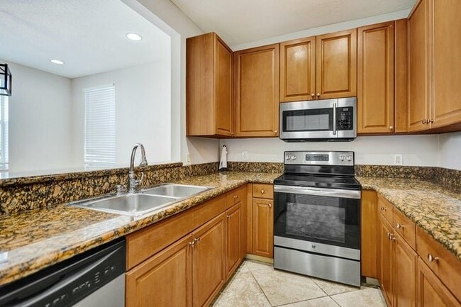 Building Photo - 1252 Piazza Antinori