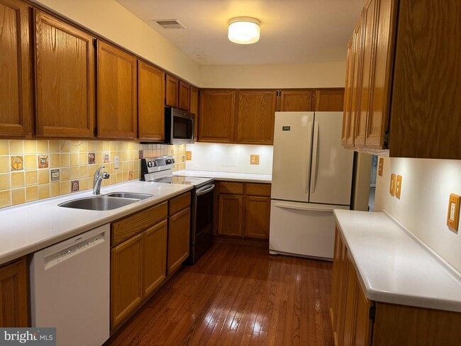 Building Photo - 253 Prince William Way