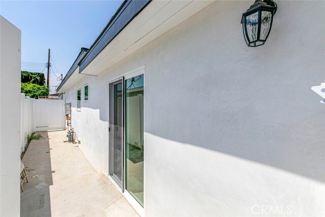 Building Photo - 7757 Van Noord Ave
