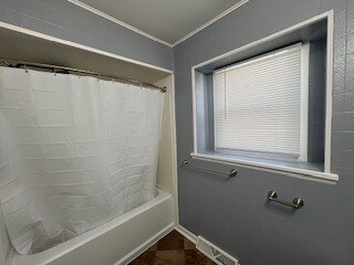 Building Photo - 1218 E Cleveland Ave