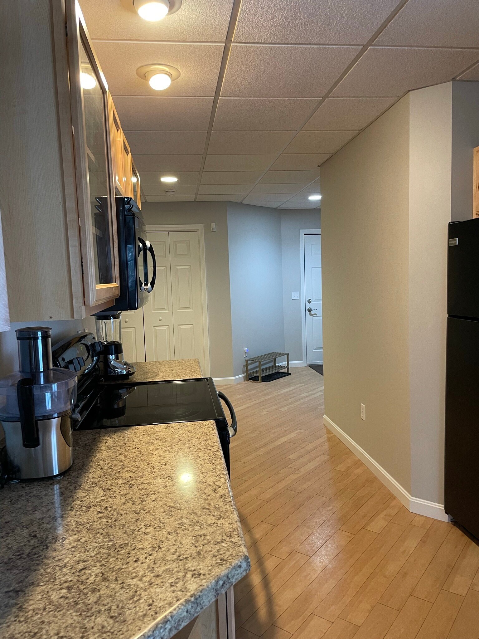 Building Photo - 868 Ledgewood Dr