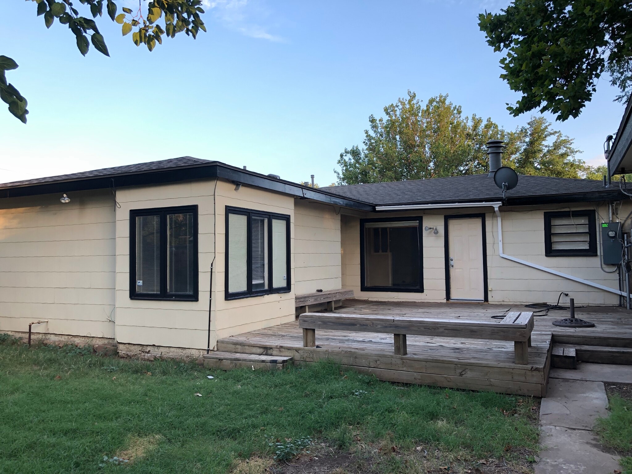 Building Photo - 3504 24th St