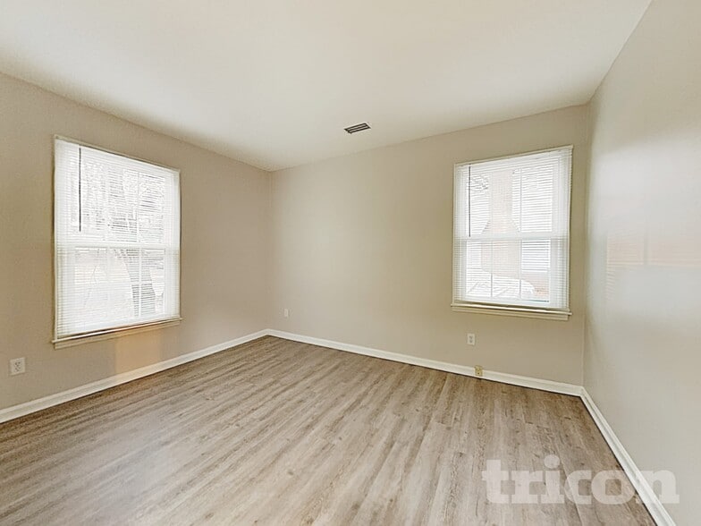 Building Photo - 9223 Shackleford Terrace