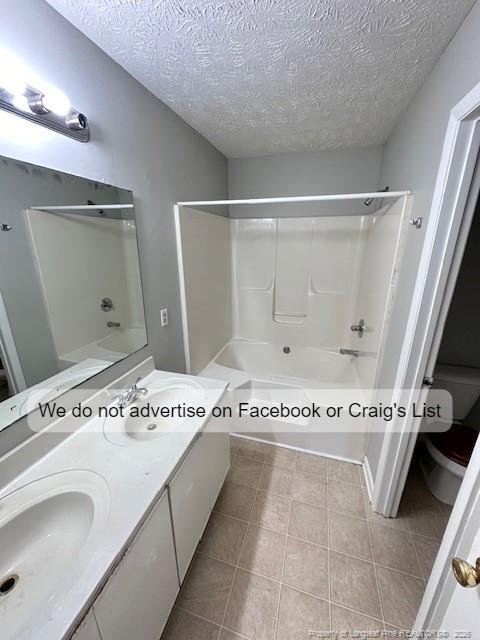 Building Photo - 3385 Galleria Dr