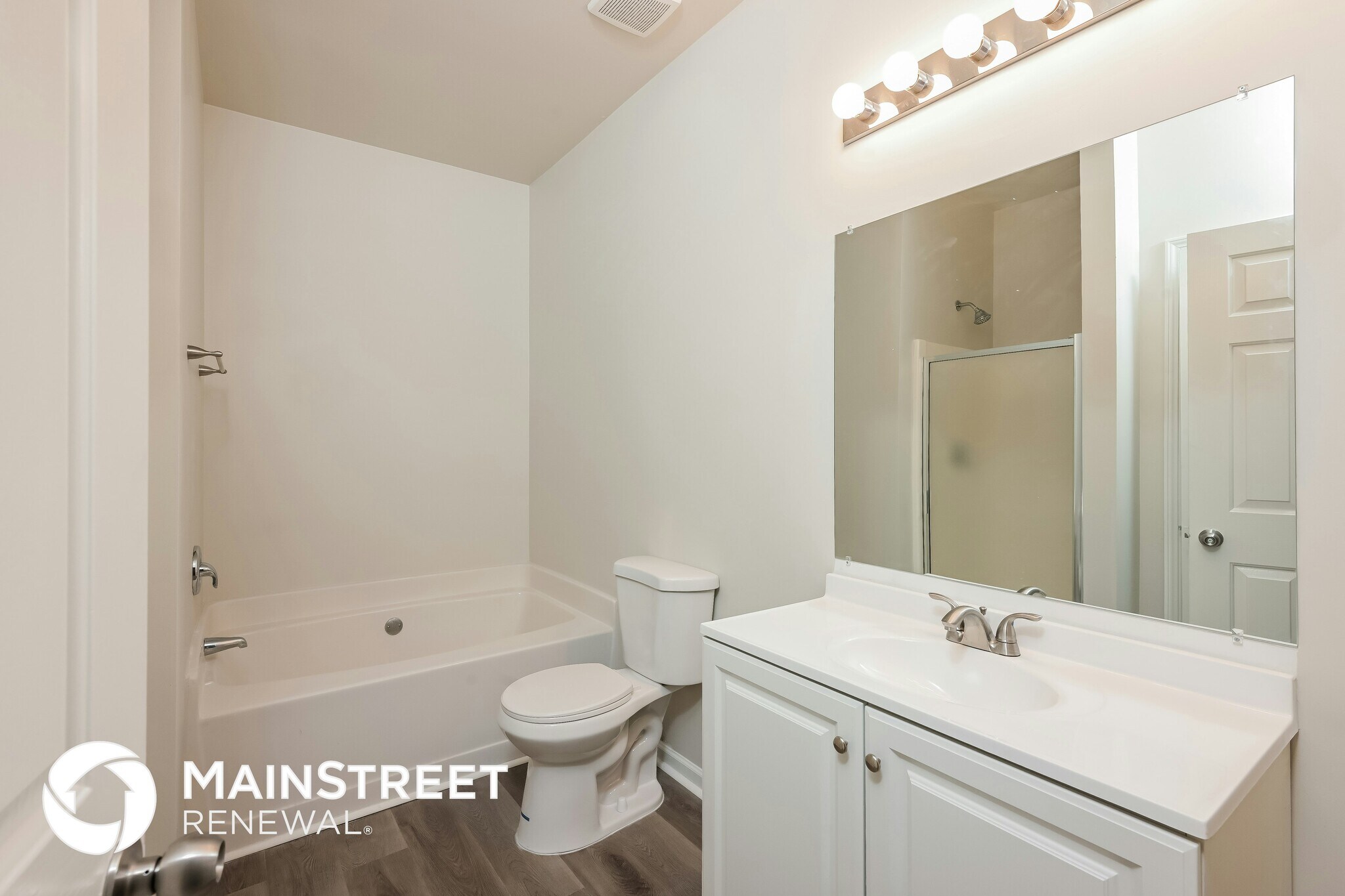 Building Photo - 4838 Tangerine Cir