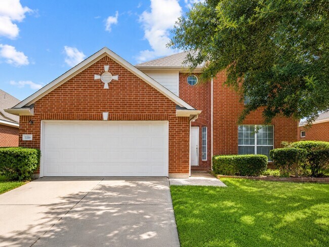 Building Photo - 7219 Brookville Ln