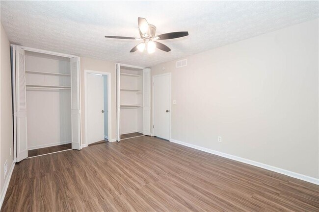 Building Photo - 2759 Shetland Ln NW