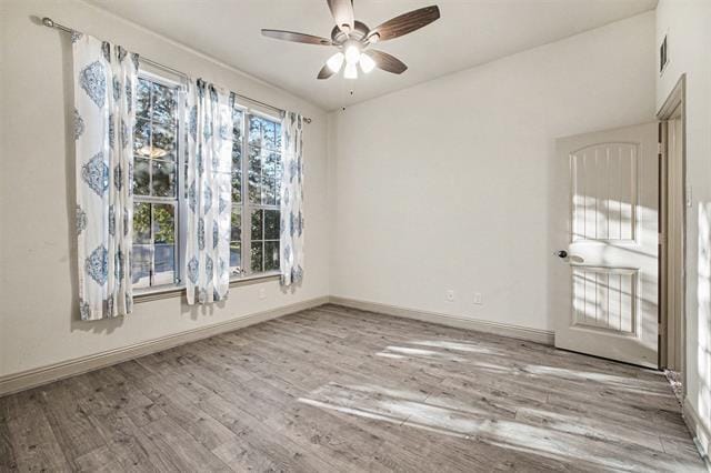 Building Photo - 588 Deverson Dr