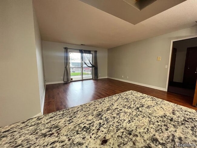 Building Photo - 2224 Touchdown Ct