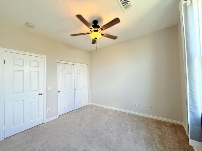 Building Photo - 80435 Atherstone Dr