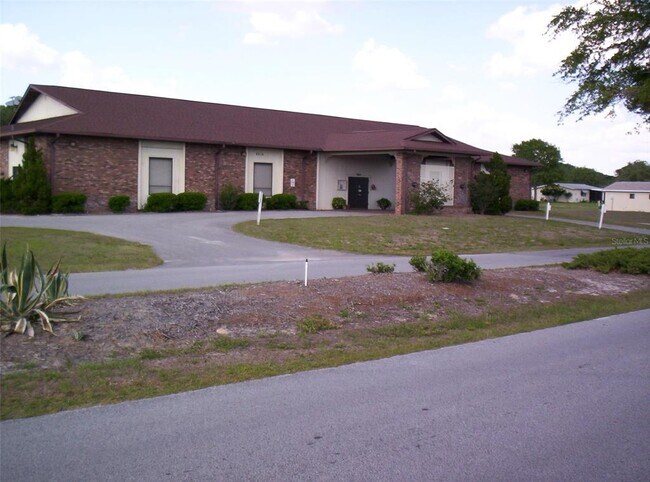 Building Photo - 10015 SW 90th Ct