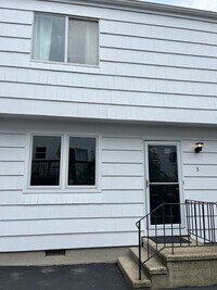Building Photo - 426 Courtland Ave