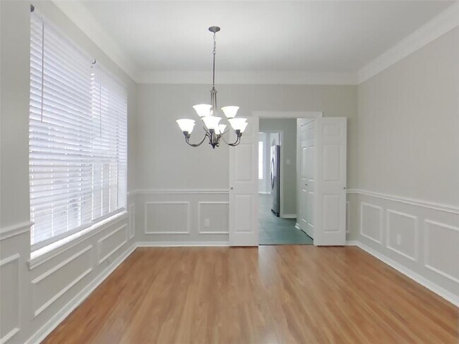 Building Photo - 7302 Emerald Glen Dr