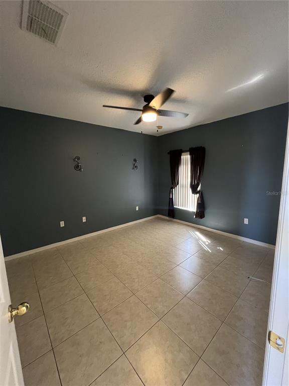 Building Photo - 735 Colville Pl