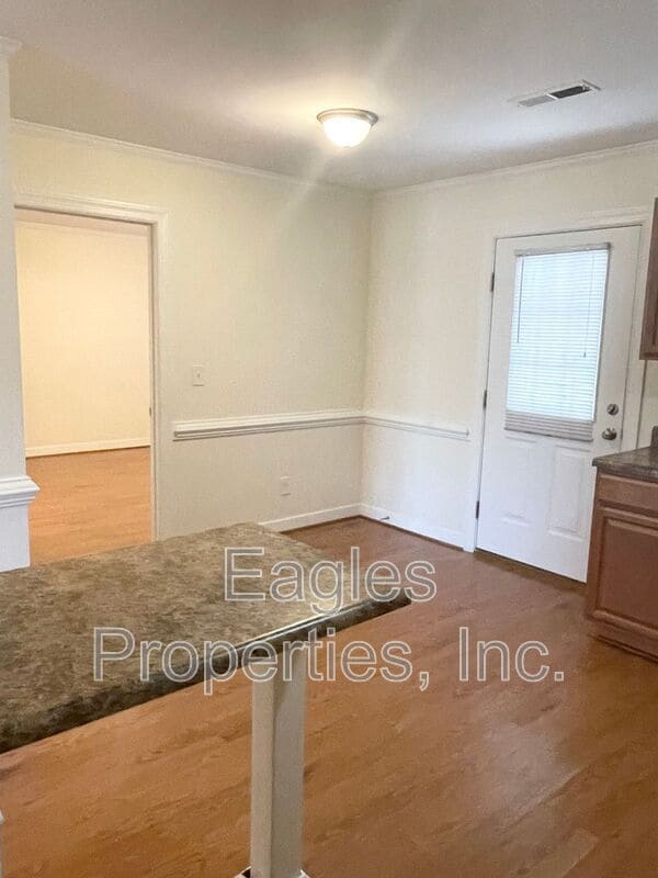 Building Photo - 2717 Hatteras Dr