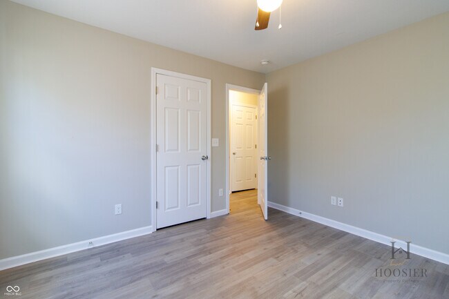 Building Photo - 5838 Greenfield Ave