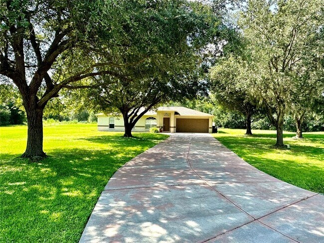 Primary Photo - 4416 Redcoat Dr