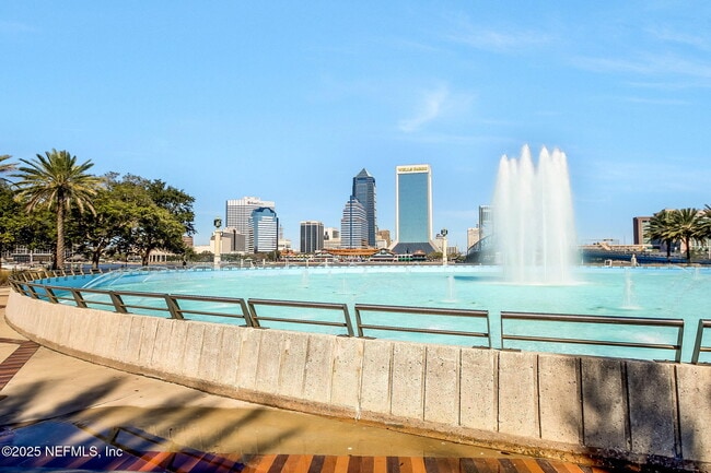 Building Photo - 1212 Belmont Terrace