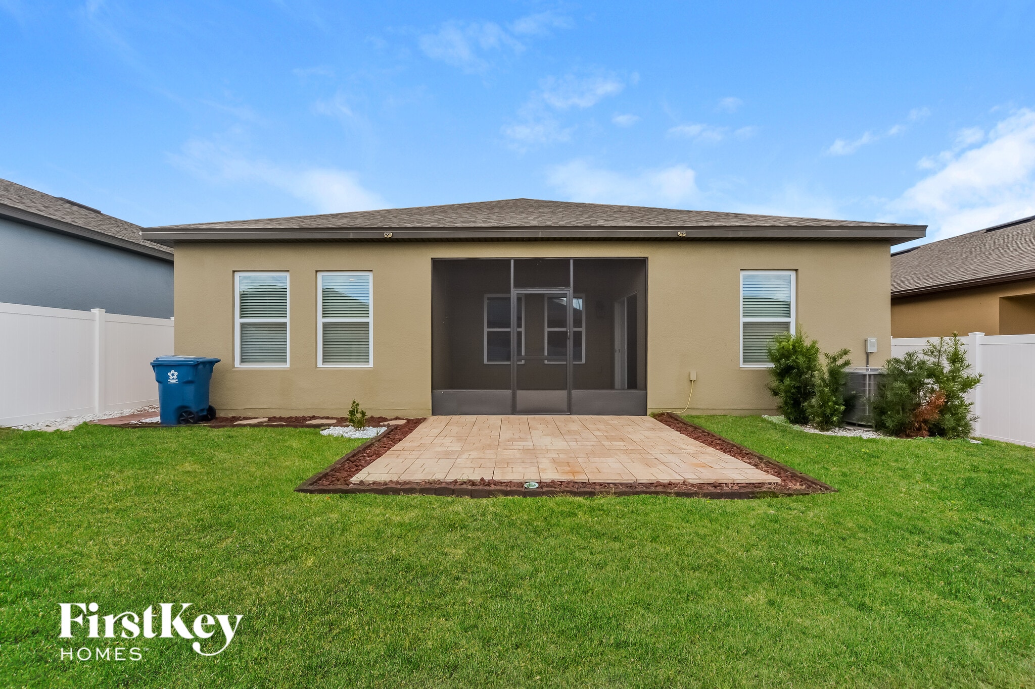Building Photo - 876 Orchid Grove Blvd