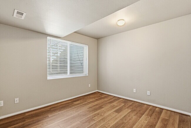 Building Photo - $2,245.95, 3 Beds - 3.5 Bath, Single Family Home in Colorado Springs with 2 Car Attached Garage!