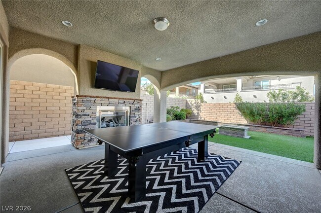 Building Photo - 358 Elder View Dr
