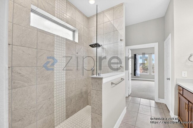 Building Photo - 2900 Blf Crk Dr