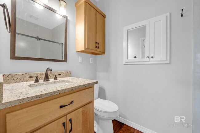 Building Photo - 9785 Terrace Dr