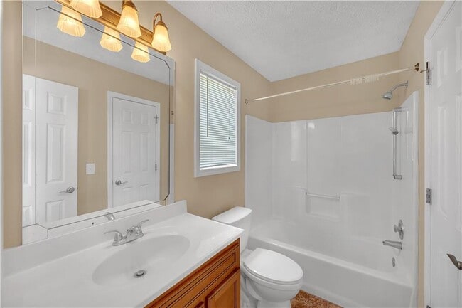 Building Photo - 3085 Barnwood Crossing NW