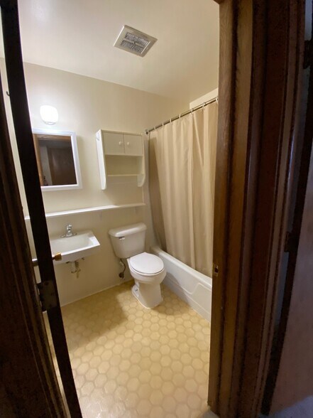 Bathroom - 103 E 12th Ave