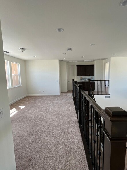 Loft - 499 Russell Way