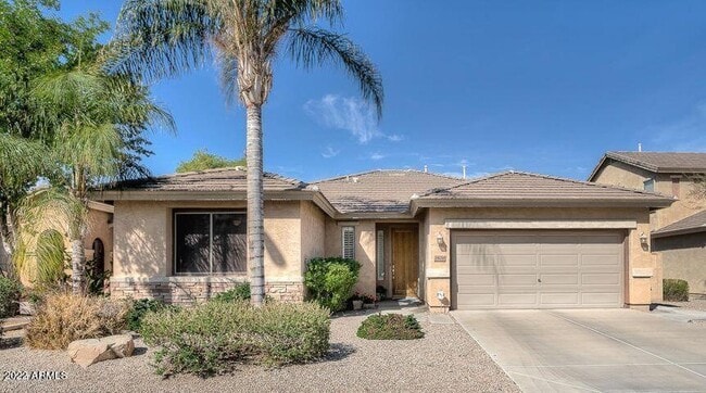 Building Photo - 2870 S Nebraska St