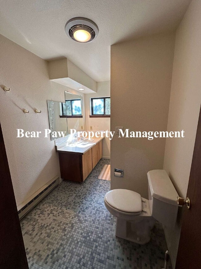 Building Photo - "Charming 3-Bedroom Home in Bailey"