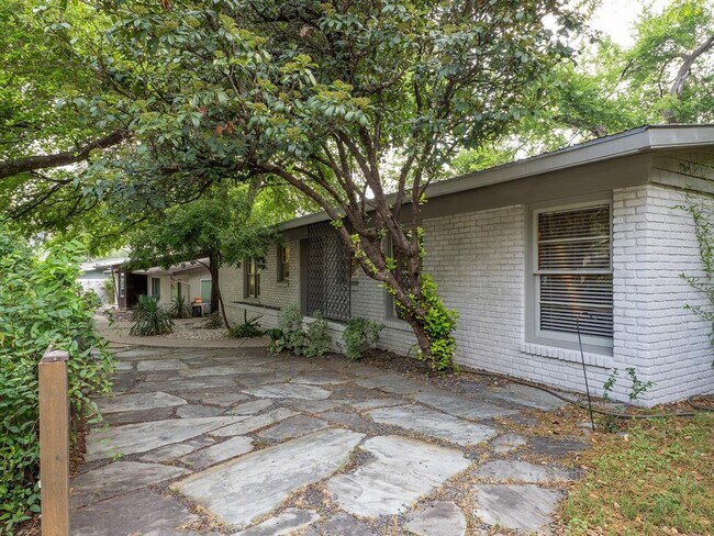 Building Photo - 4617 Finley Dr