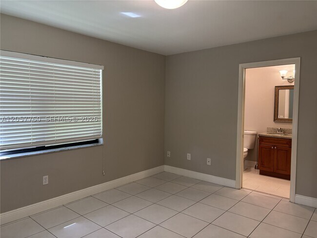 Building Photo - 7965 SW 86th St