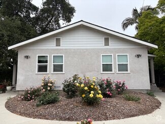 Building Photo - 315 E Woodbury Rd
